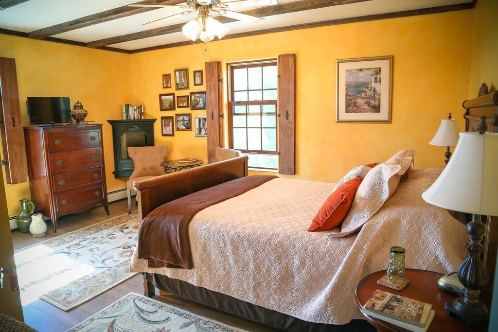 The Meier Inn, A Country Bed & Breakfast Boyceville 객실 사진