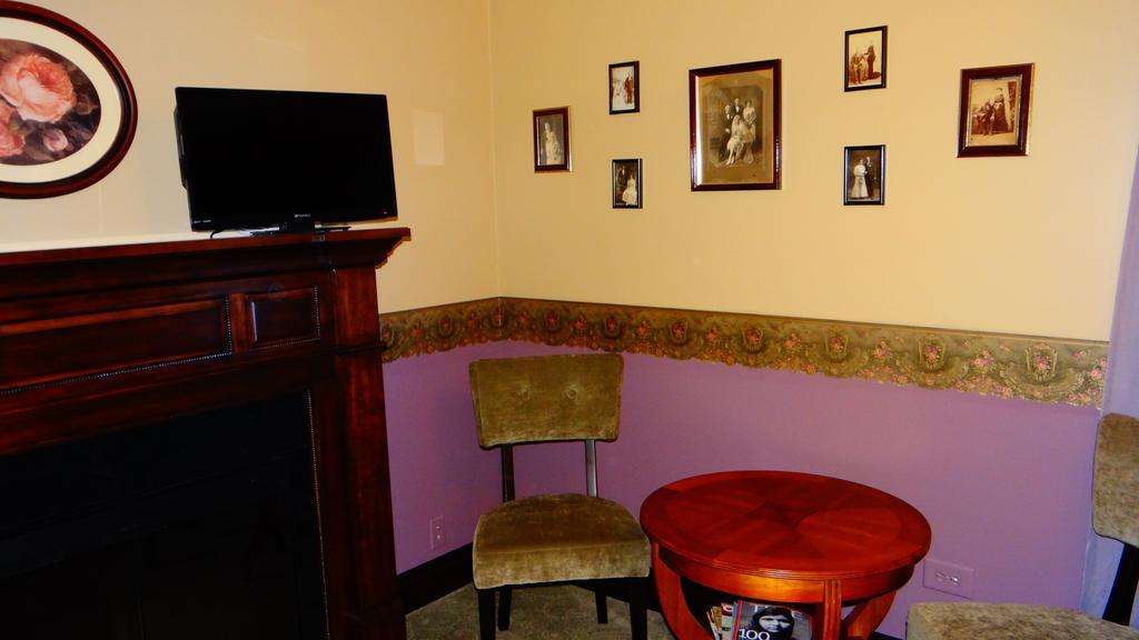 The Meier Inn, A Country Bed & Breakfast Boyceville 객실 사진
