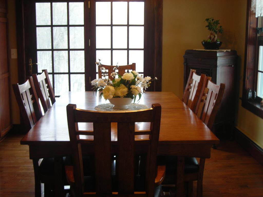 The Meier Inn, A Country Bed & Breakfast Boyceville 외부 사진