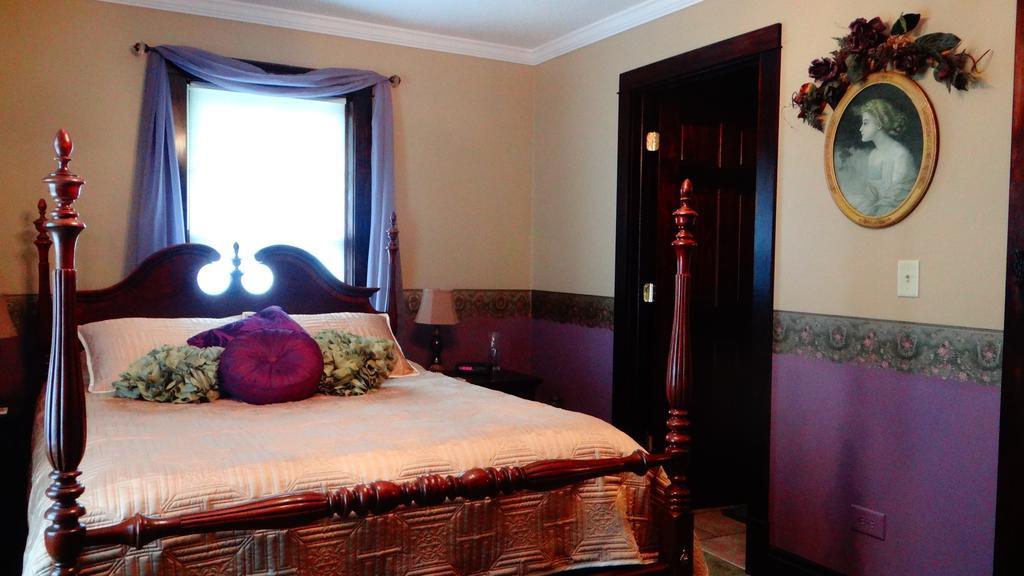 The Meier Inn, A Country Bed & Breakfast Boyceville 객실 사진